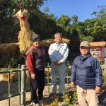 都インター入り口の門松、今年も完成